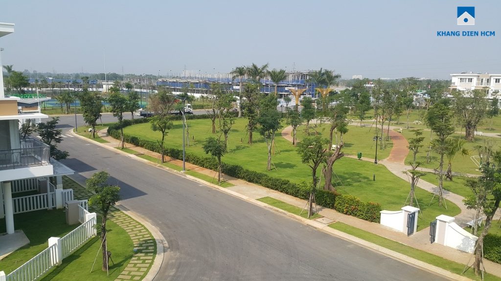 Cây xanh của công viên dự án Lovera Park Bình Chánh phát triển khá tốt. Ảnh: Khang Điền HCM