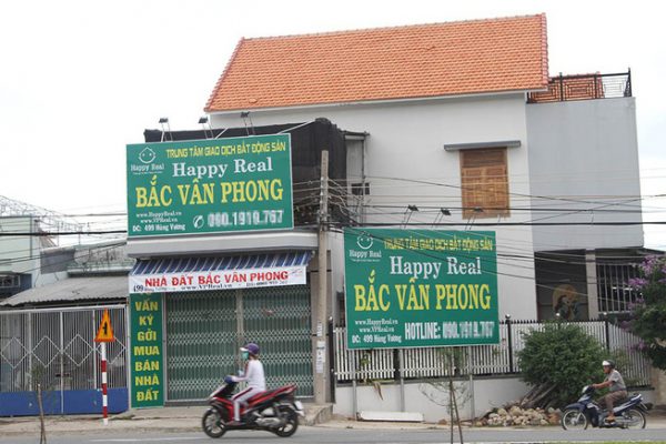 Hầu hết các Văn phòng giao dịch nhà đất tại Vân Phong - Phú Quốc đều trong tình trạng ảm đạm, thậm chí là tháo chạy - Khang Điền HCM