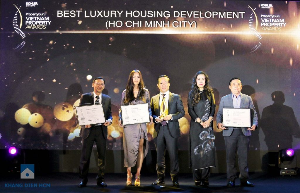 Đại diện các đơn vị nhận giải thưởng: Khang Điền - Capitaland - Kiến Á - Khang Điền HCM