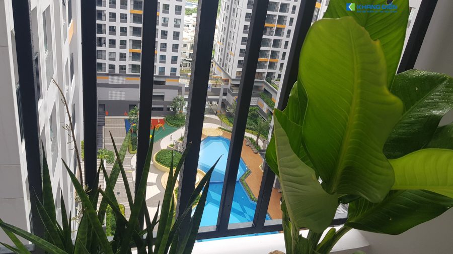 View căn hộ nhìn trực diện Hồ bơi và công viên nội khu Lovera Vista Bình Chánh - Khang Điền HCM