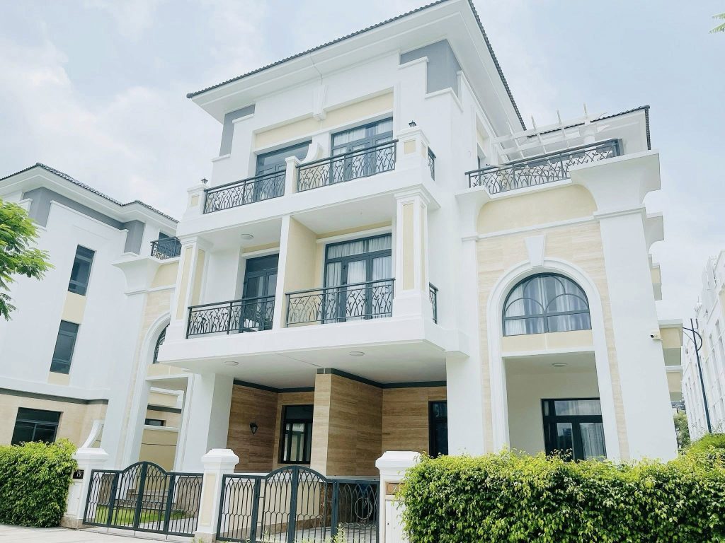 Mặt tiền căn Biệt thự song lập Verosa Park Khang Điền